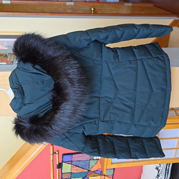 NWT Calvin Klein Infinite Stretch  spruce green puffer jacket size medium - Picture 7 of 16